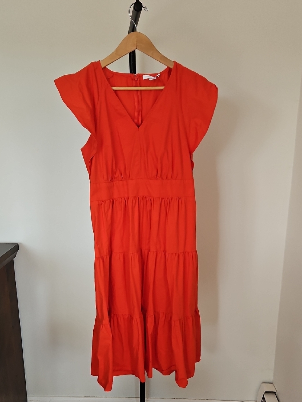 London Times Bright Red Tiered V-Neck Midi Dress